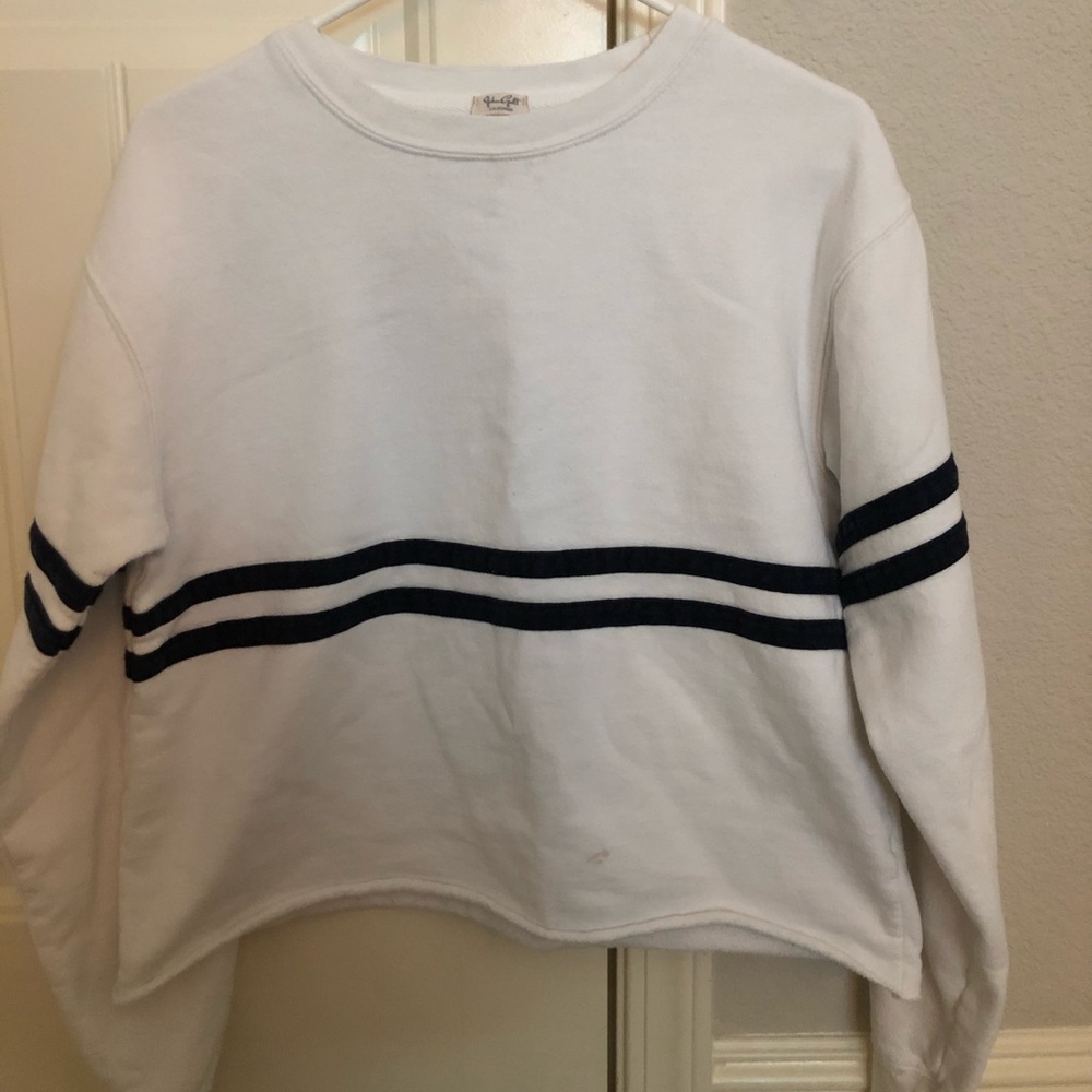 Brandy Melville sweater